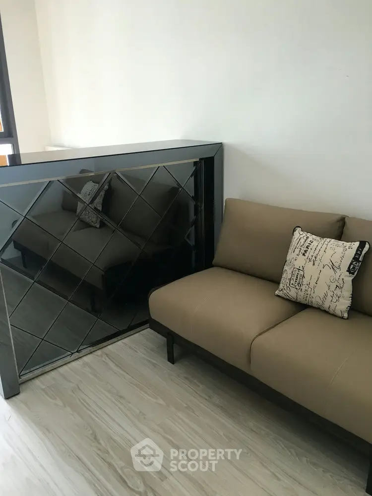  1 Bedroom Condo at Ideo Mobi Sukhumvit Eastgate-1