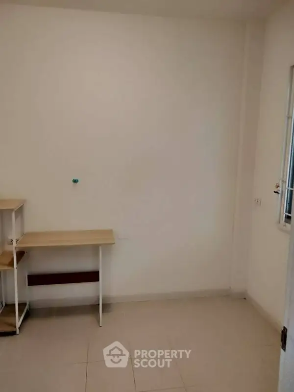 image_rental-27214595