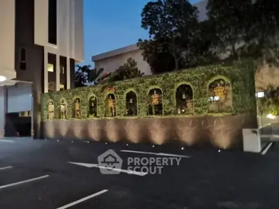  1 Bedroom Condo at Totnes Condo-3