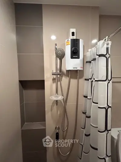 Modern bathroom with sleek shower and stylish curtain design