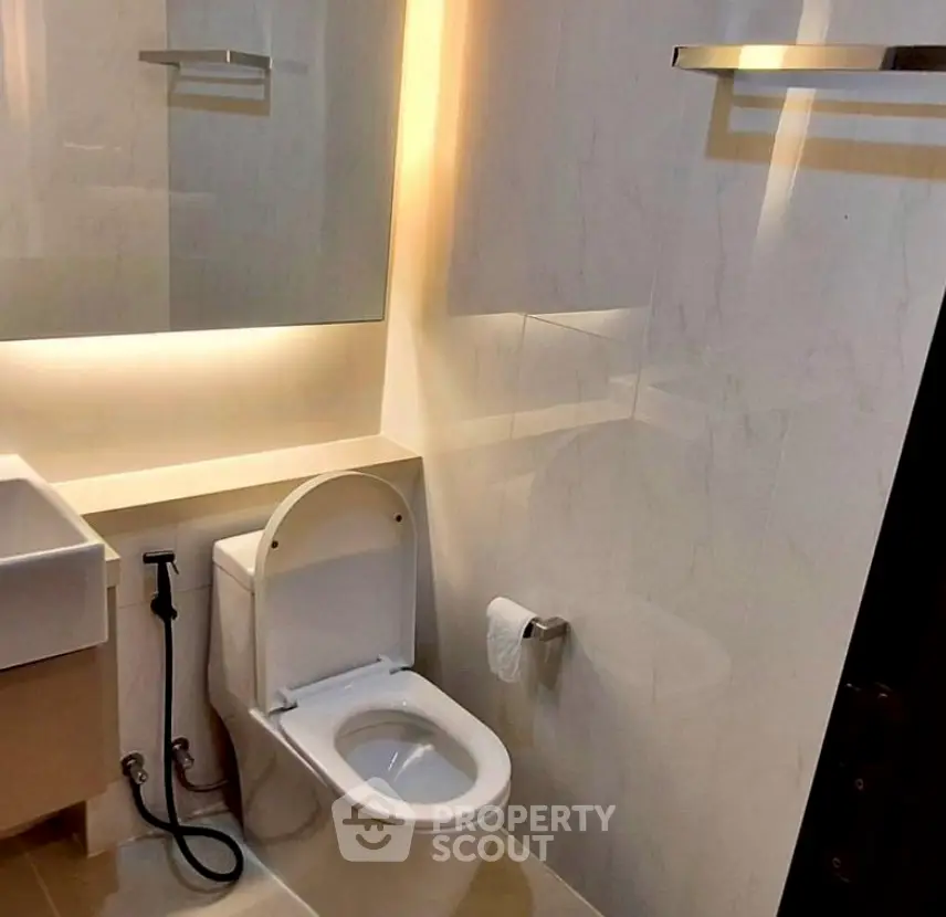 Screenshot 2569-03-12 at 17.49.42.jpg