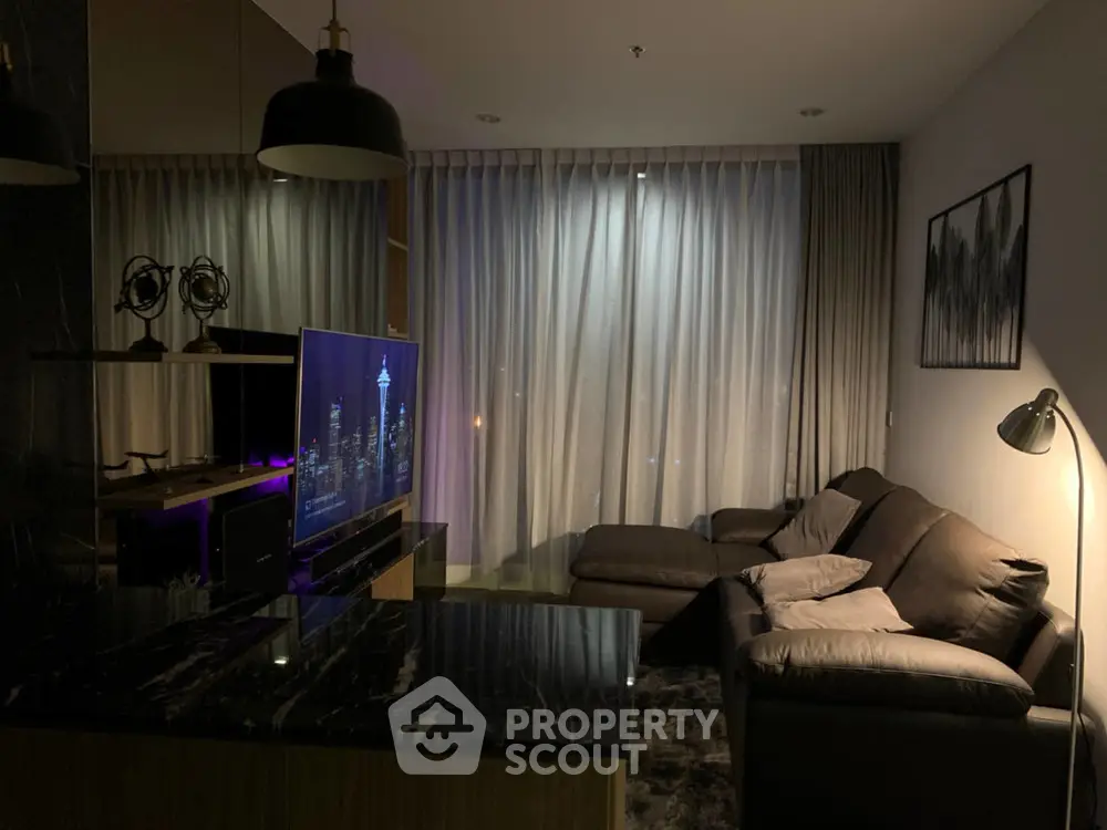  2 Bedrooms Condo at Whizdom Essence Sukhumvit-6