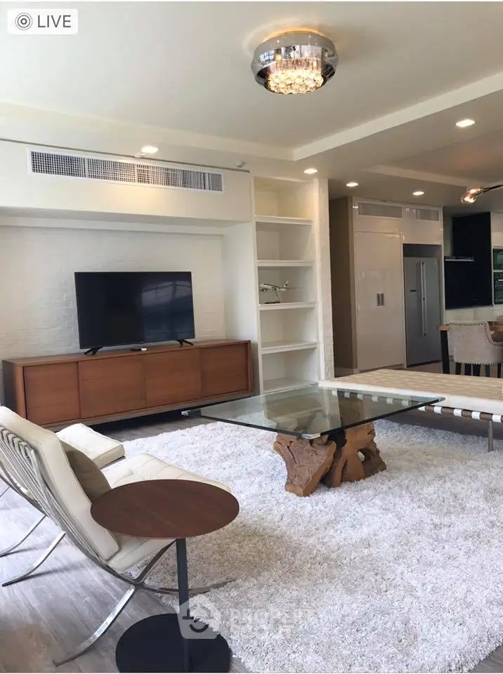  3 Bedrooms Condo at Penthouse Condominium 2-1
