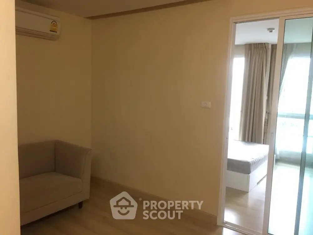  1 Bedroom Condo at Emerald Residence Ratchada-1