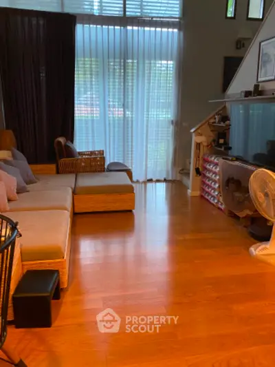 image_rental-14845987