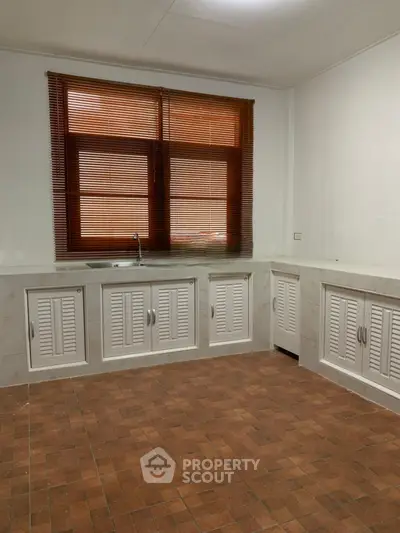 c63b82d3d595c7e9ee2f67c1cf95c256-Photoroom (1).png