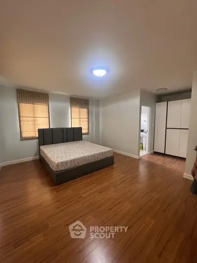 image_rental-30315712