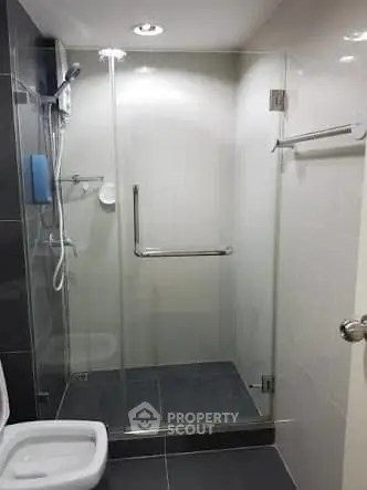  1 Bedroom Condo at Chateau In Town Sukhumvit 64-6