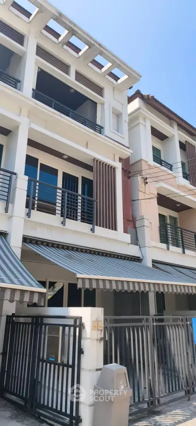 image_rental-30252242