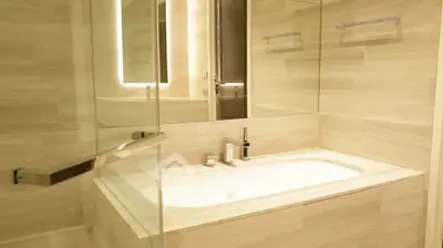  1 Bedroom Condo -12