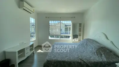 image_rental-28756963