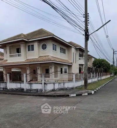 Screenshot 2568-10-23 at 18.08.44.jpg