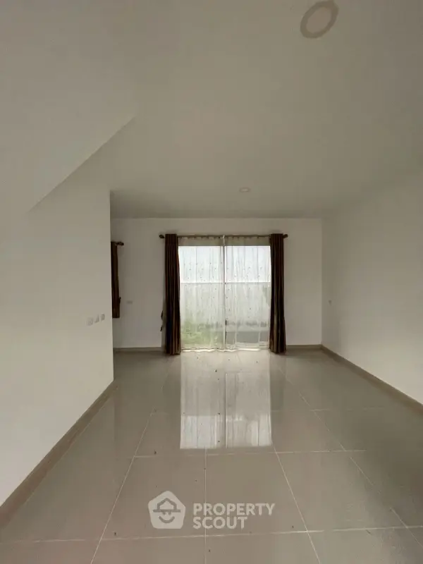 image_rental-26156100