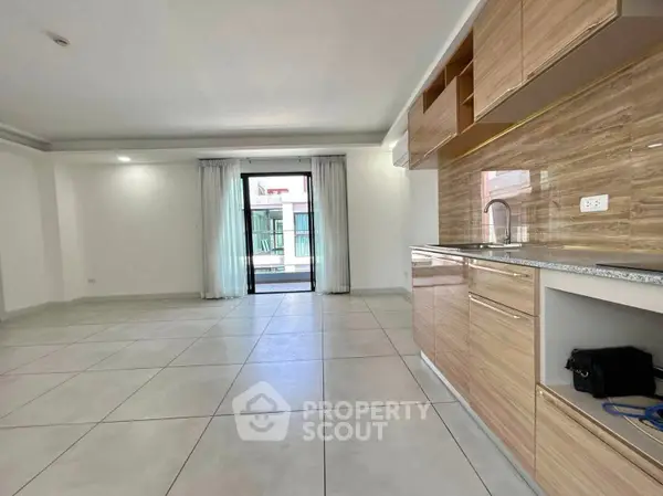 image_rental-12092277