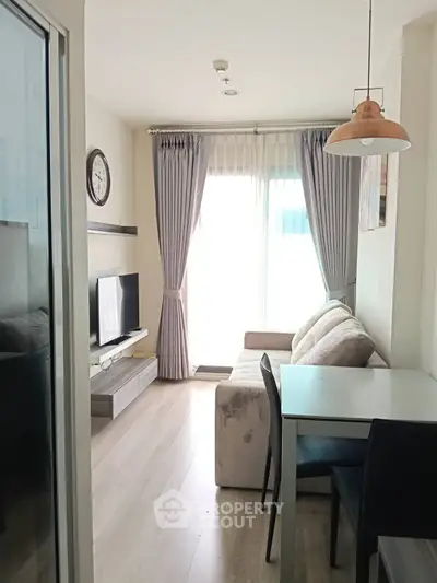 image_rental-29910476