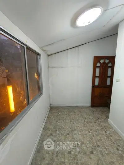 image_rental-28248106