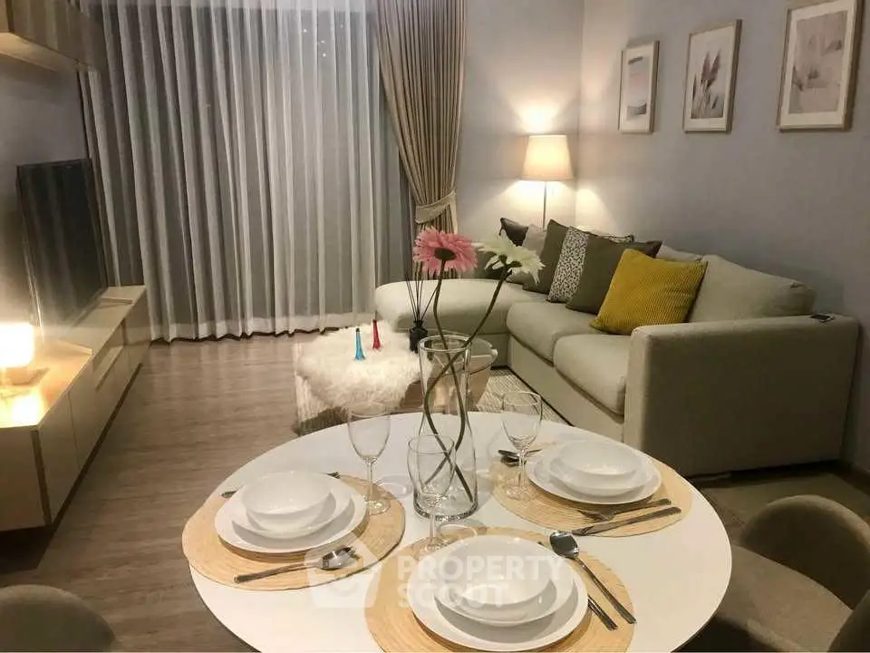 Chic modern living room with stylish decor and cozy dining area