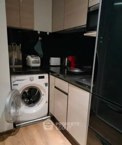 2066379.jpg
