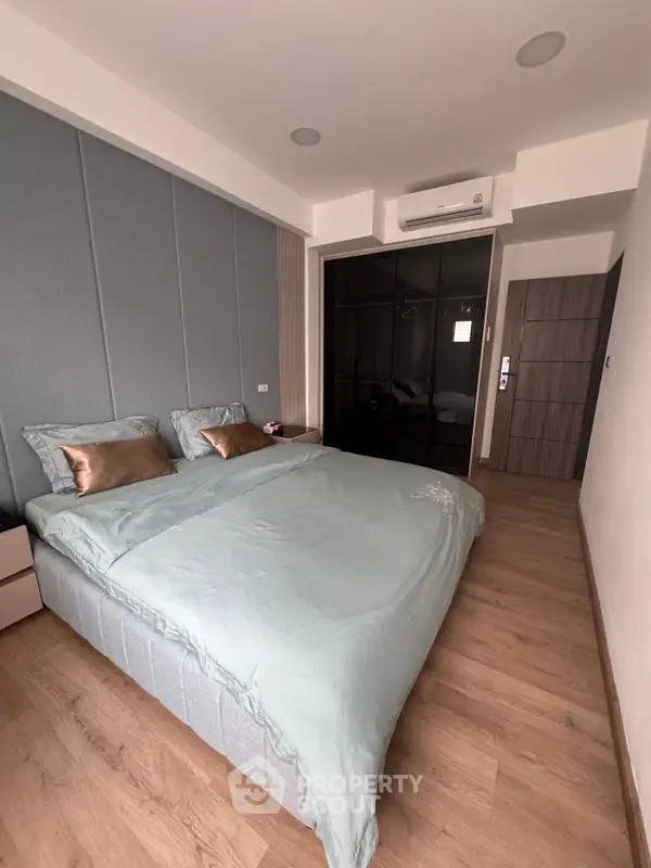 image_rental-29684378