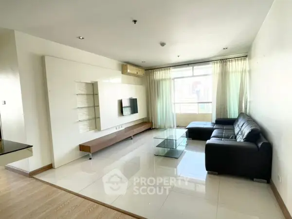 image_rental-5700849