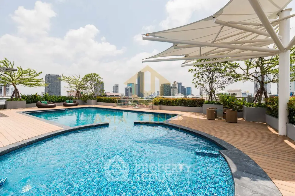  2 Bedrooms Condo -3