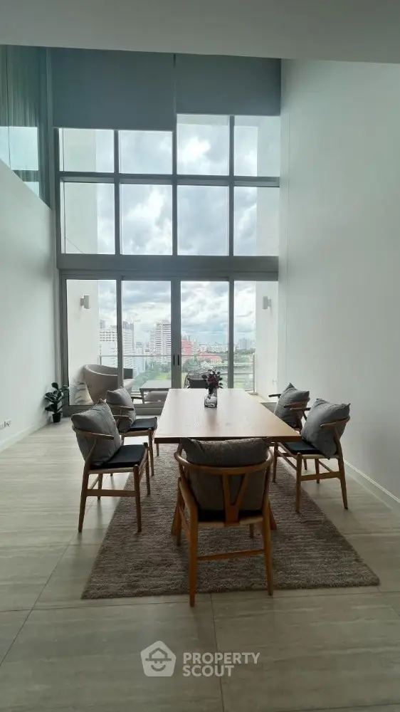 image_rental-30999383