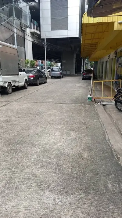 566206979_1986900912088827_2331571502741744822_n (1).jpg