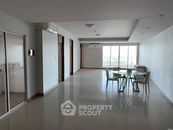 image_rental-17231767