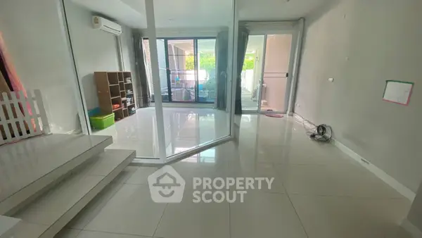 image_rental-7836789