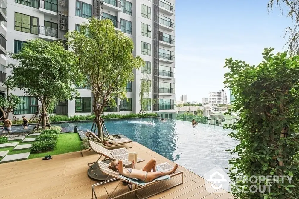  1 Bedroom Condo at Rhythm Sukhumvit 36 38-1