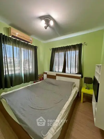 image_rental-31708098