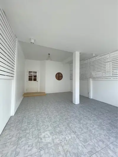 image_rental-31825961