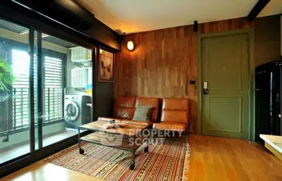 image_rental-2041774