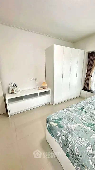 image_rental-28518574