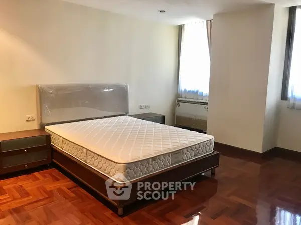 image_rental-30697198