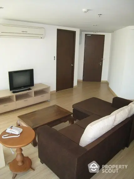  2 Bedrooms Apartment at P W T Mansion-1