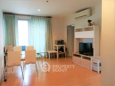  2 Bedrooms Condo at Life Ratchada Suthisan-4