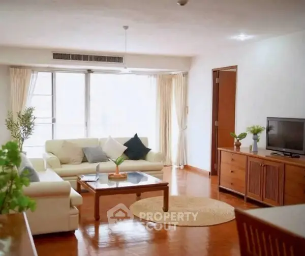 image_rental-31370931