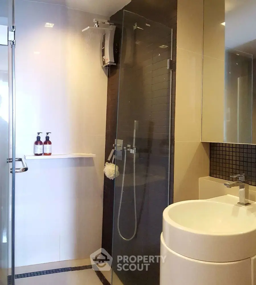  1 Bedroom Condo at Rhythm Sathorn-1