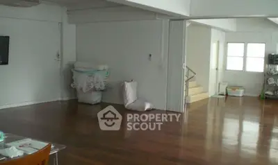 image_rental-27624497