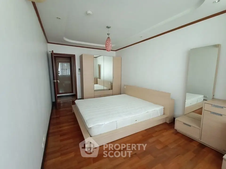  1 Bedroom Condo at Fragrant 71 Condominium-1
