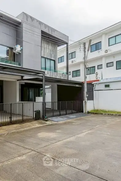 image_rental-27050496