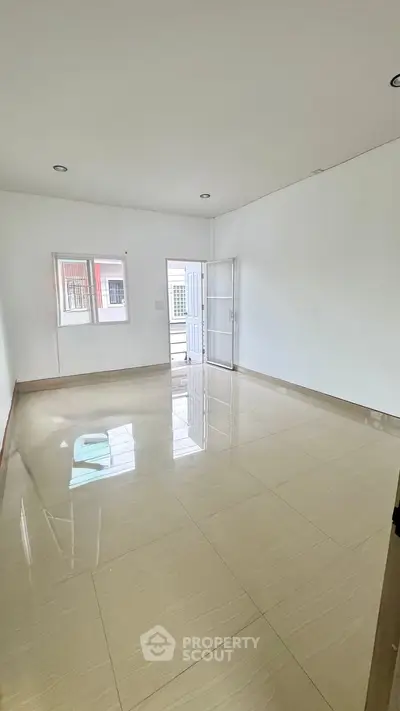 image_rental-27159280