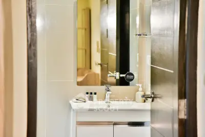  1 Bedroom Condo -5