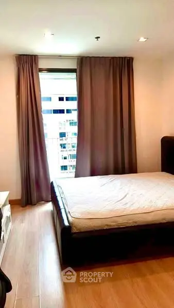 image_rental-26493257