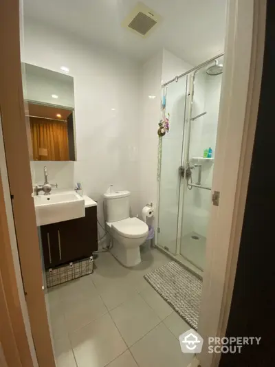 Fully Furnished 1 Bedroom Condo at The Vertical Aree เดอะ เวอร์ติคัล-5