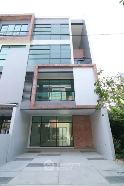 image_rental-30149118