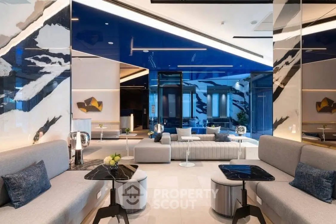 Luxurious modern living room with stylish decor and elegant furniture in a contemporary setting.