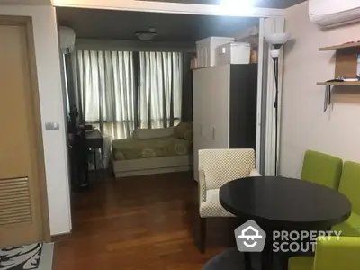  2 Bedrooms Condo -4