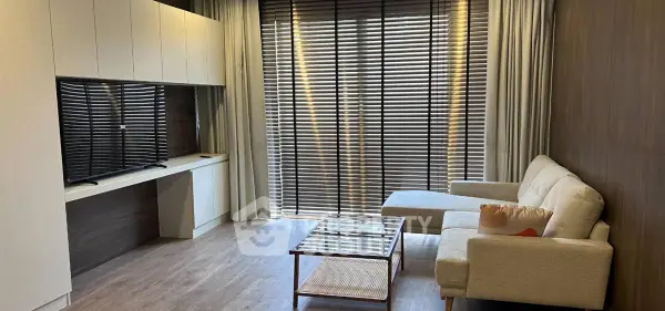 image_rental-30065371